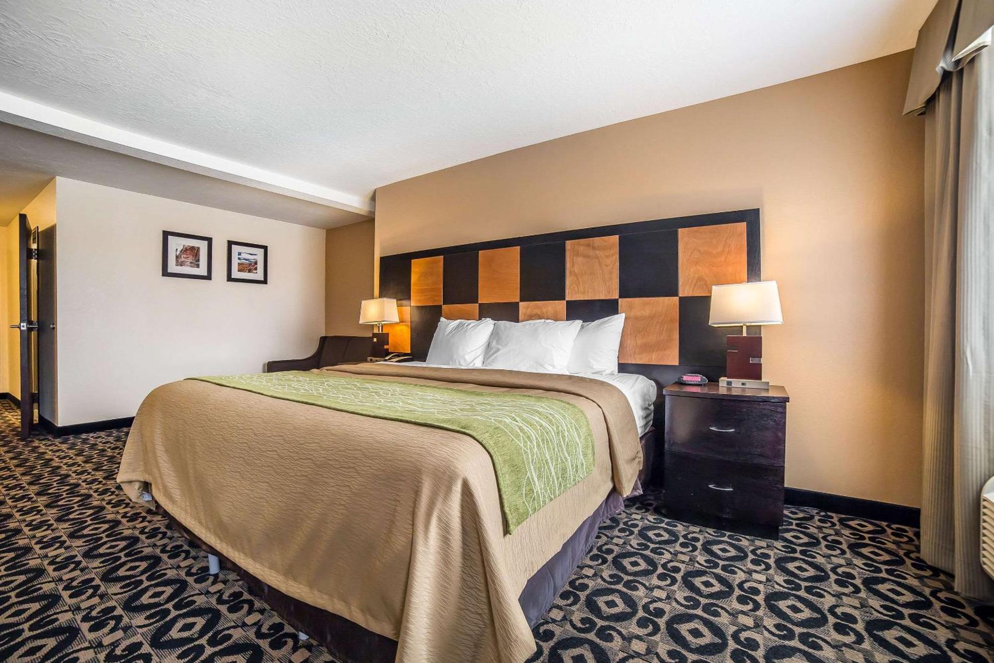 Comfort Inn Ballard-Roosevelt Esterno foto